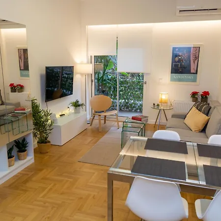 Comfort & Elegance In Kolonaki - 2Bd Apt Athens Exterior photo