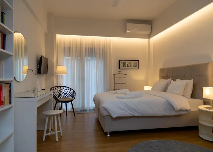 Comfort & Elegance In Kolonaki - 2Bd Apt