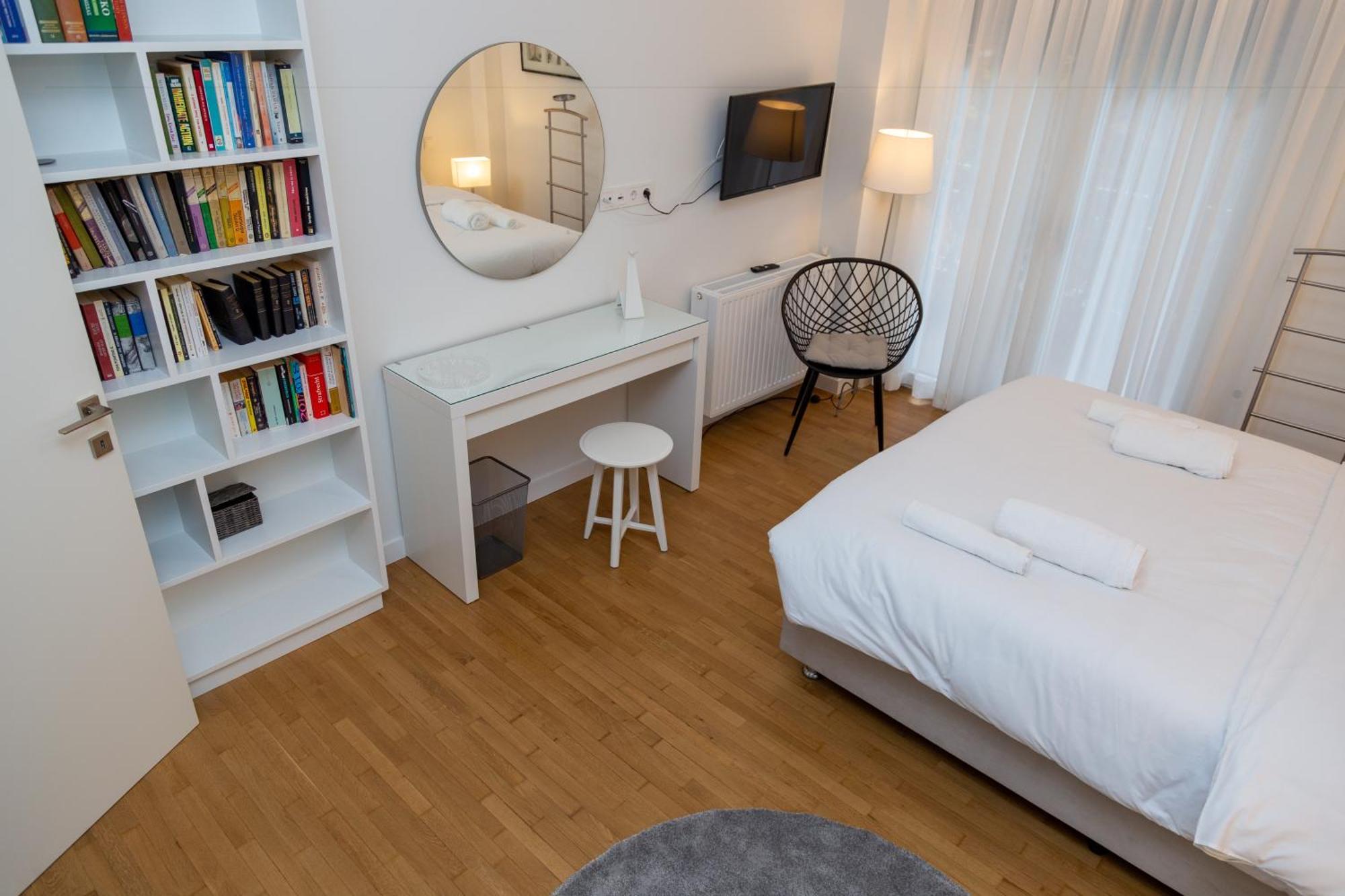Apartment Comfort & Elegance In Kolonaki - 2bd