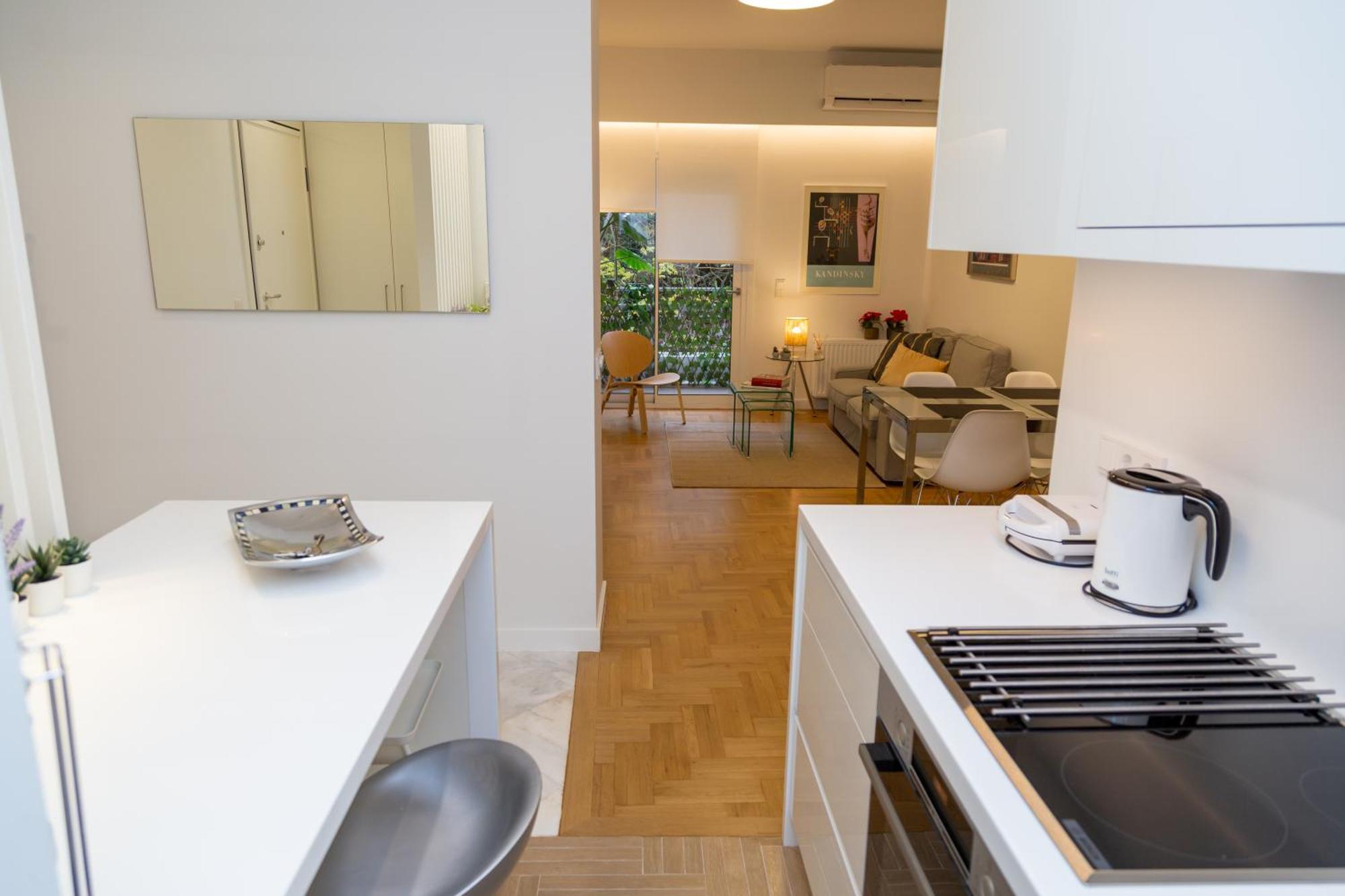 Comfort & Elegance In Kolonaki - 2bd Atény